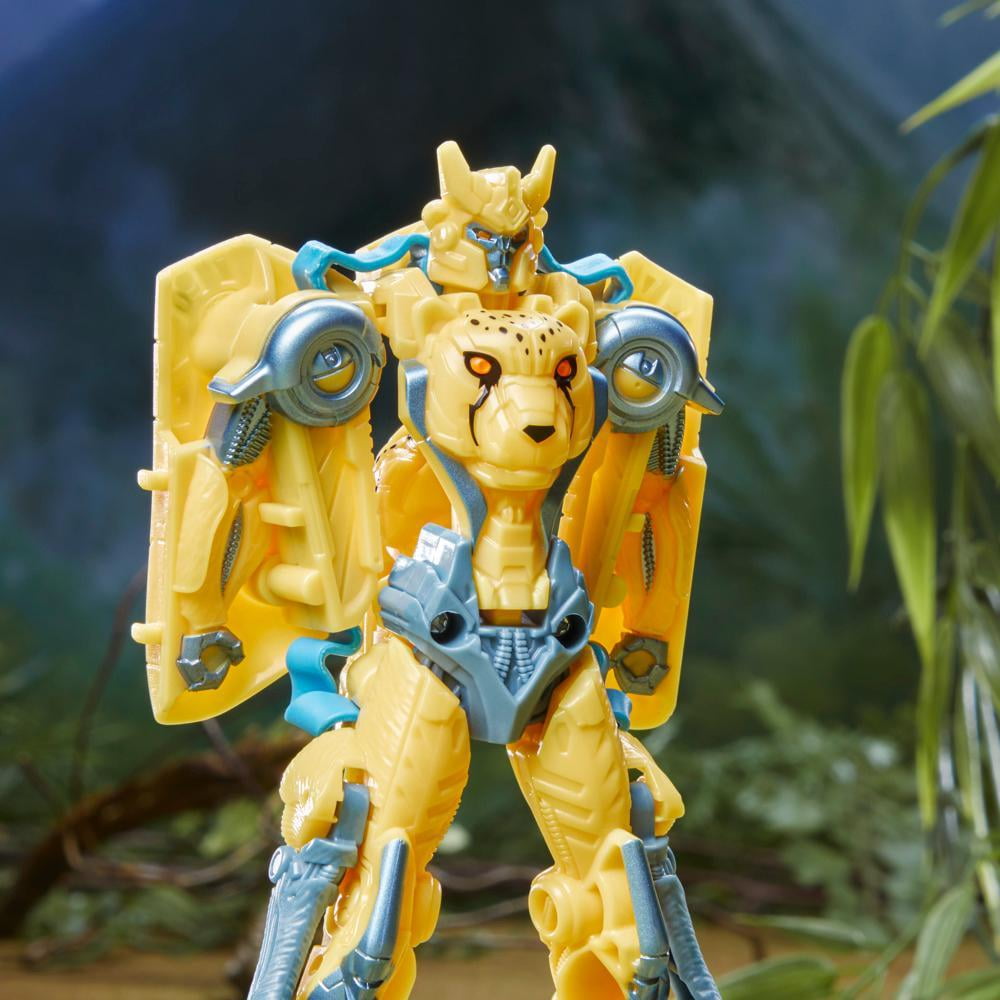 Transformers Collectible Child Cheetor Action Figure, Plastic Multicolor, 8.74" x 5.51", 0.234 lb
